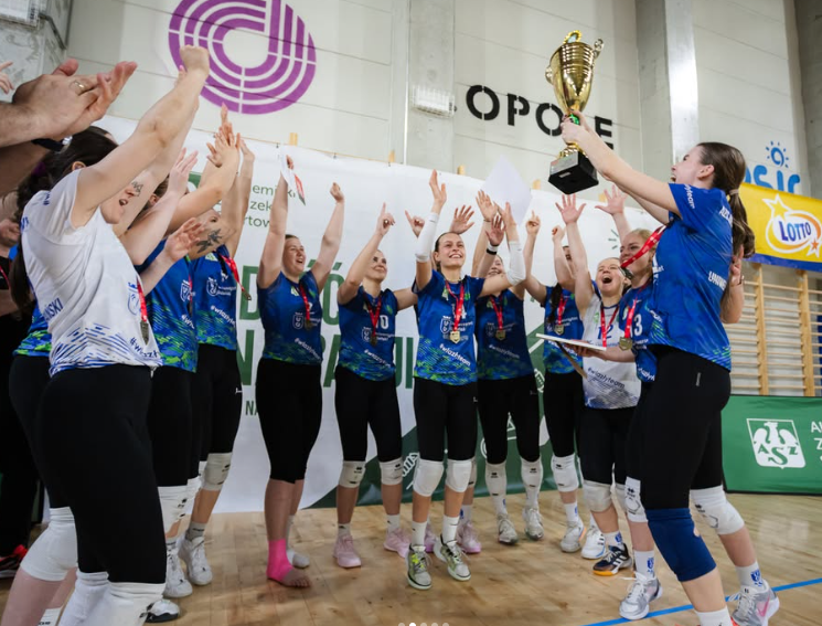 Siatkarski As z rękawa – Uniwersytet Gdański znowu na podium