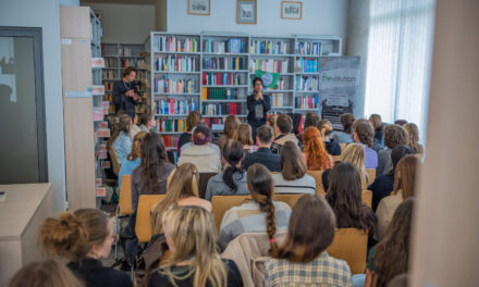 Brigitte Giraud, wybitna francuska pisarka, z wizytą w Bibliotece Neofilologicznej Uniwersytetu Gdańskiego