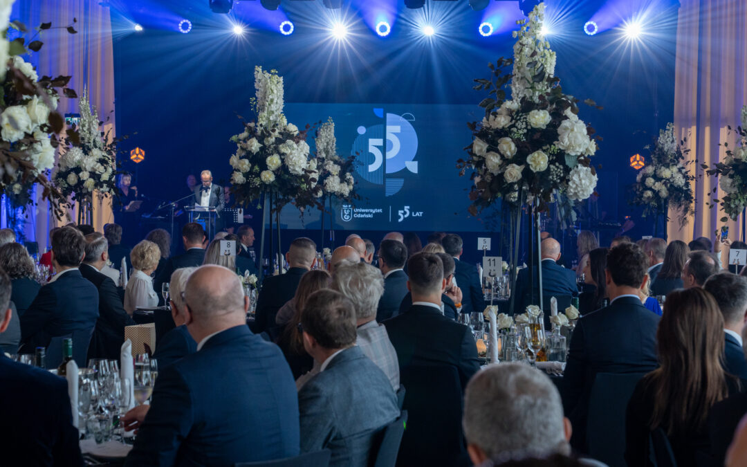 „Tworzymy wspólnotę wartości, którym chcemy być wierni”. Uroczysta Gala 55-lecia UG