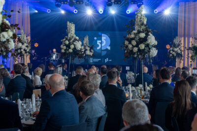 „Tworzymy wspólnotę wartości, którym chcemy być wierni”. Uroczysta Gala 55-lecia UG