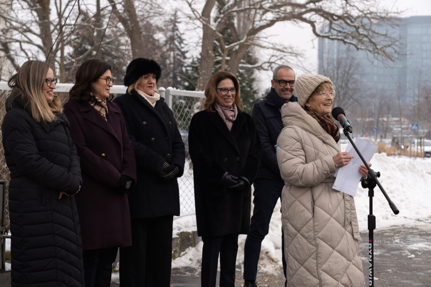 Uroczystość odsłonięcia tablicy  
z nazwą ulicy prof. Marii Janion
Fot. Bartłomiej Jętczak/CKiP UG