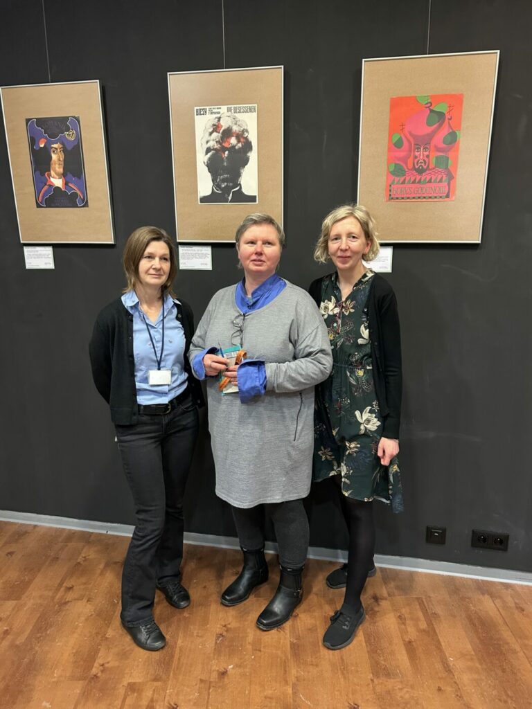 Współtwórczynie wystawy. 
Od lewej: Katarzyna Migawa,  
Dominika Skutnik, Marta Borkowska
(Fot. Agnieszka Bień).