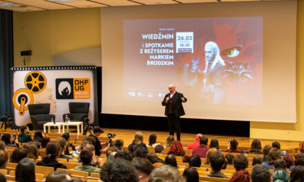 „Smoku, jesteś piękny!”. Pokaz filmu „Wiedźmin” i spotkanie z Markiem Brodzkim